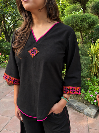 Cross Stitch Short Set- Black