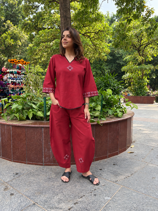 Cross Stitch Short Set- Maroon
