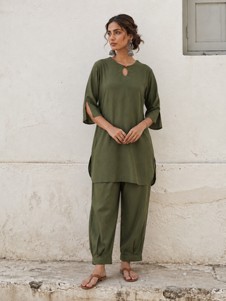 Masala Tea Kurta Set- Olive