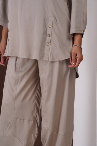 Silk Top- Barrel Pants set- Chalk