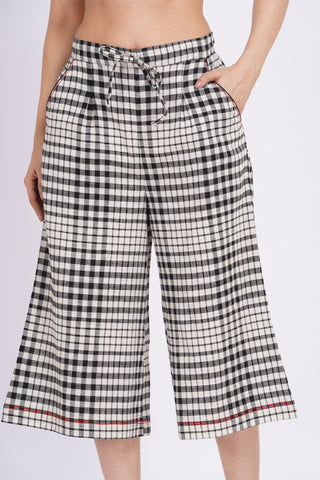 Dhara Checkered Kurta Set - Black