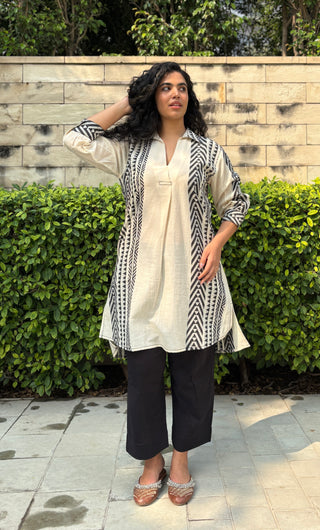Aztect Linen Blend Kurta Set