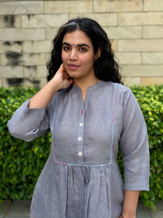 Lekhika Linen Kurta- Grey