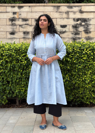 Lekhika Linen Kurta- Powder Blue