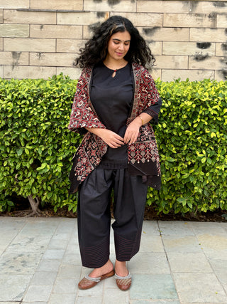 Piku Farshi Set with Modal Silk Stole- Black
