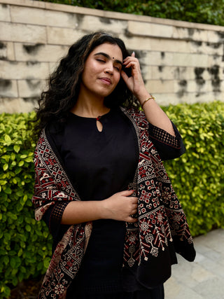 Piku Farshi Set with Modal Silk Stole- Black