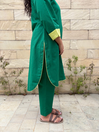 Meera Linen Kurta Set- Green