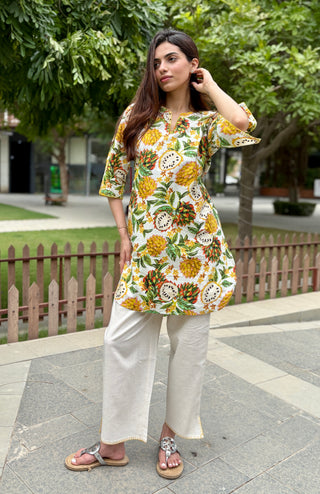 Ivory Passionfruit Mul- Linen set