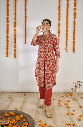 Durga Sitara Kurta Set 🧶