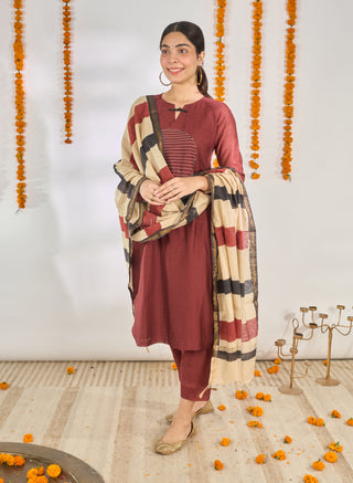 Leela Silk Kurta Set- with dupatta