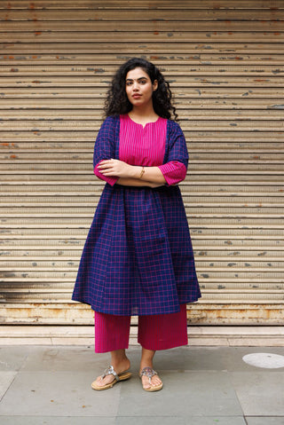 Ayna Handloom Kurta set- Navy Pink