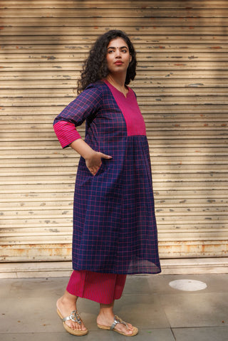 Ayna Handloom Kurta set- Navy Pink